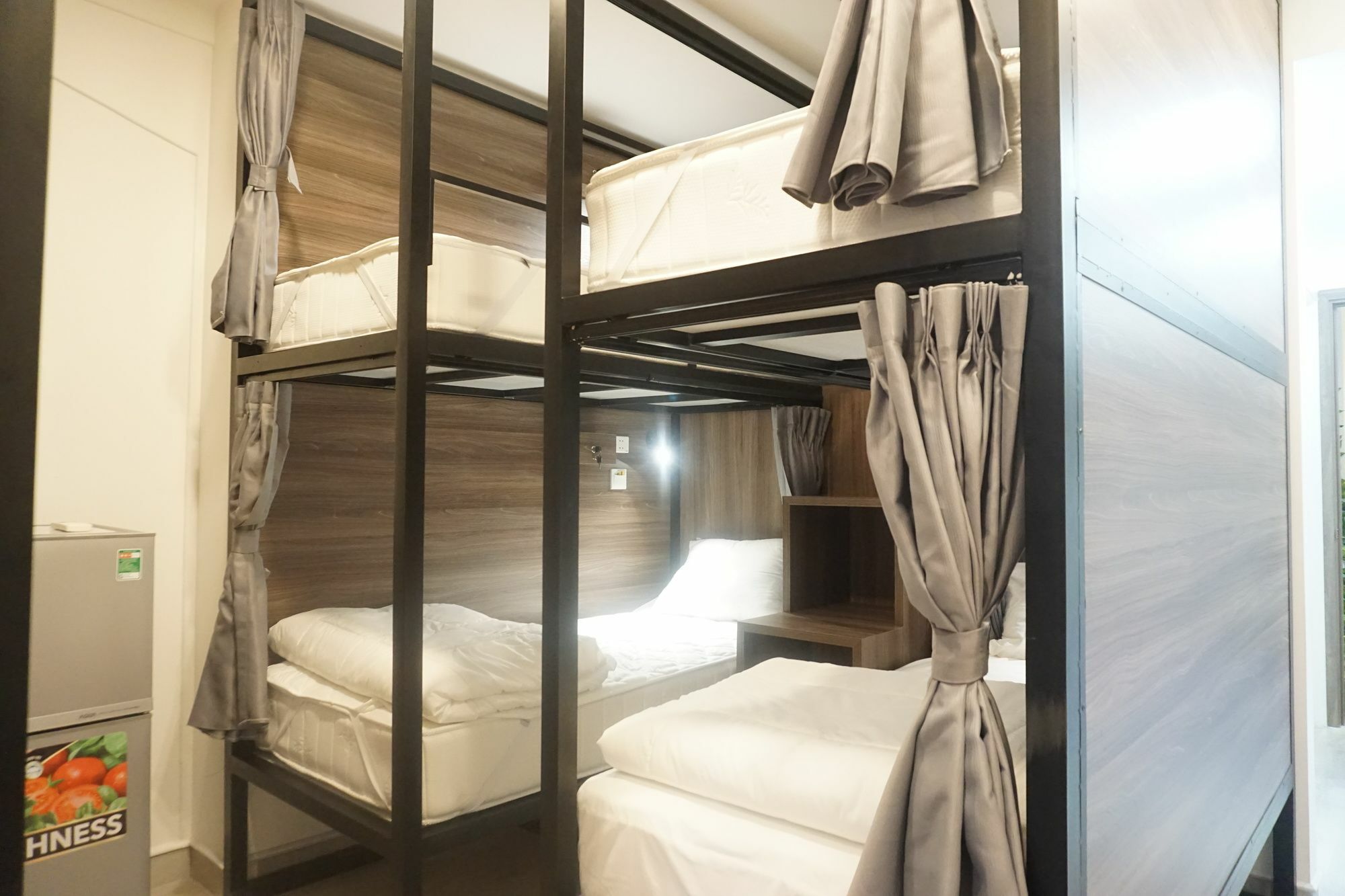 Watage Hostel Хошимин Екстериор снимка