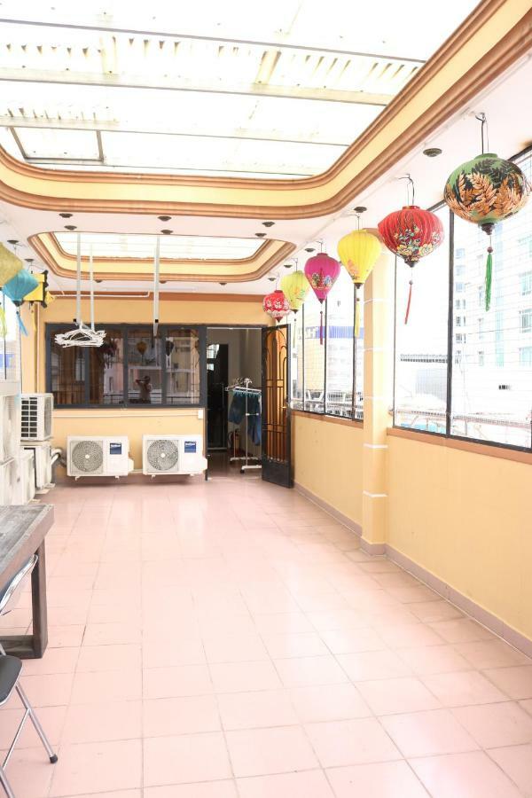 Watage Hostel Хошимин Екстериор снимка